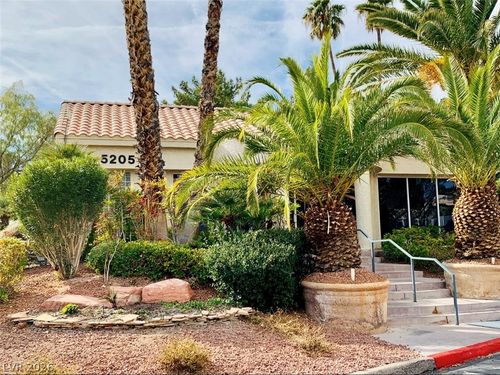 204-3055 Key Largo Dr, Las Vegas, NV, 89120-5250 | Card Image