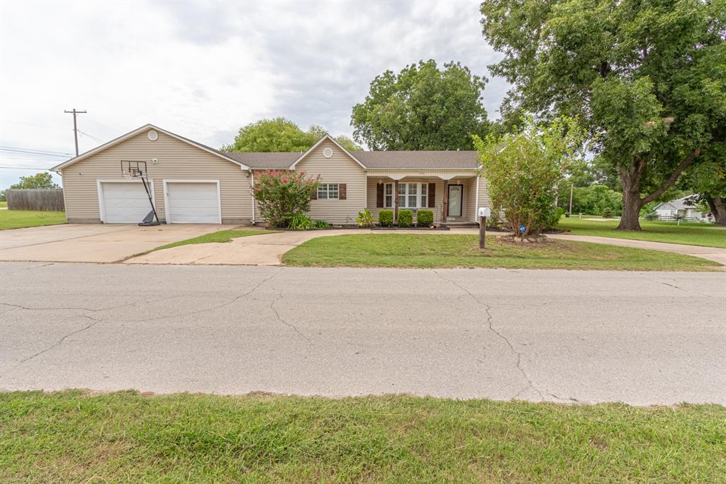 6th Ave, Purcell, OK 73080
