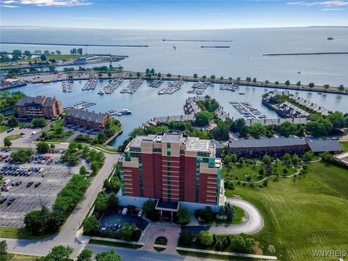 unit-105-132 Lakefront Blvd, Buffalo, NY, 14202-4347 | Card Image
