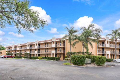 5828 Coral Lake Drive, Margate, FL, 33063 | Card Image