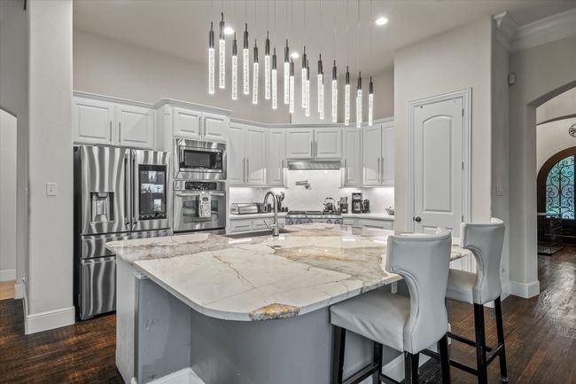 6500 Lazy Oak Ln, House other with 4 bedrooms, 4 bathrooms and null parking in Plano TX | Image 9