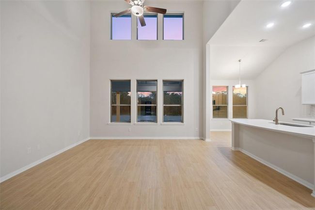 1081 Westfork Dr, House other with 5 bedrooms, 3 bathrooms and 3 parking in Sealy TX | Image 15