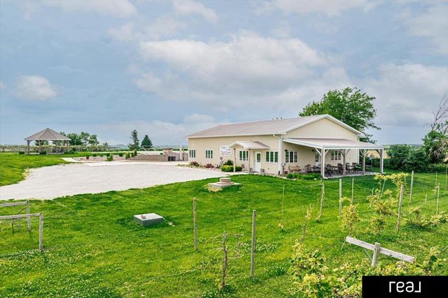 31506 Pioneer Trl, House other with 6 bedrooms, 3 bathrooms and 8 parking in Treynor IA | Image 69
