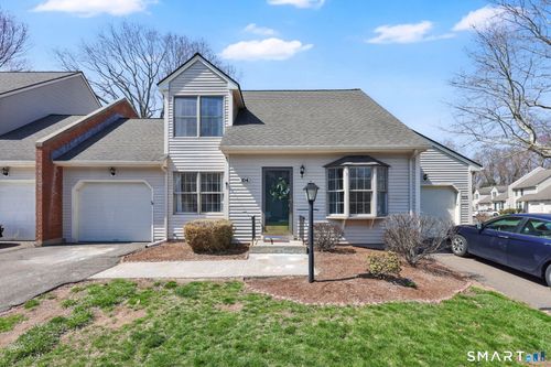 104-104 Carriage House, Enfield, CT, 06082-6042 | Card Image