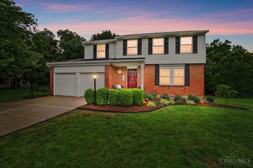 7608 Devonwood Dr, West Chester, OH, 45069-1246 | Card Image