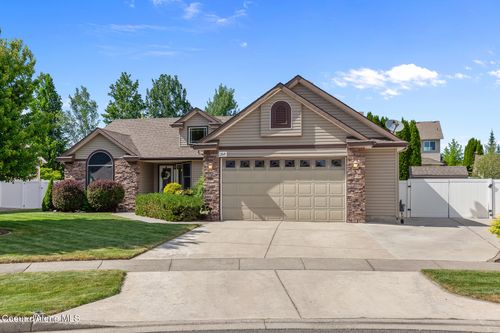 2849 Mulberry Ct, Hayden, ID, 83835-5073 | Card Image