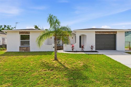 8428 Paxton Dr, PORT RICHEY, FL, 34668-4243 | Card Image