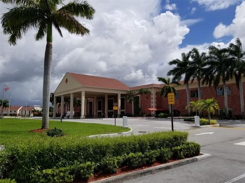 4090-4090 Cornwall Dr, Boca Raton, FL, 33434 | Card Image