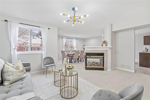 205 Braithwaite Ave, Ancaster, ON, L9G5A6 | Card Image