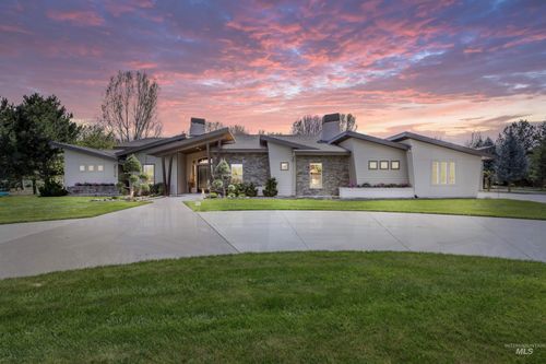 2094 N Vizcaya Way, Eagle, ID, 83616 | Card Image