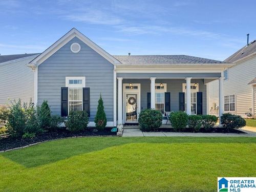 4590 Clubview Dr, BESSEMER, AL, 35022-7003 | Card Image