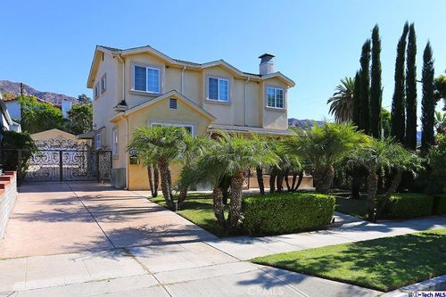 430 N Bel Aire Dr, Burbank, CA, 91501 | Card Image