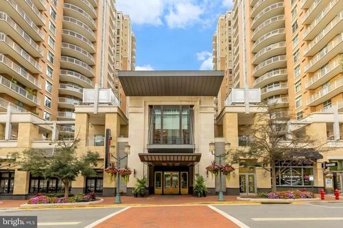 1815-11990 Market St, RESTON, VA, 20190-6012 | Card Image