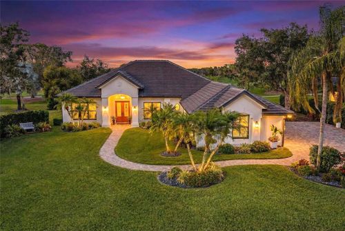 3314 Charles Macdonald Dr, Sarasota, FL, 34240-8715 | Card Image