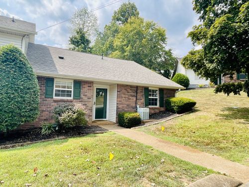110 Eastdale Ln, Dickson, TN, 37055-2959 | Card Image