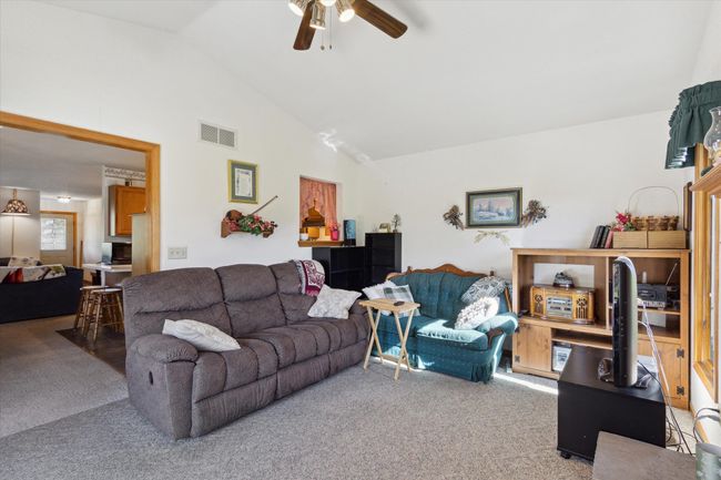 5057 Kasch Rd, House other with 5 bedrooms, 2 bathrooms and null parking in Pecatonica IL | Image 14