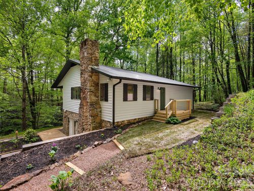 209 Ivy Hill Rd, Hendersonville, NC, 28792-4786 | Card Image