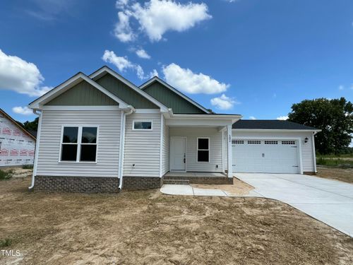 102 Sagewood Drive, Dudley, NC, 28333 | Card Image