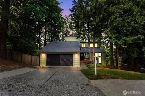 21827 4th Avenue Se, Bothell, WA, 98021 | Card Image