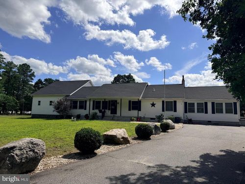 958 Jackson Rd, MAYS LANDING, NJ, 08330-4726 | Card Image
