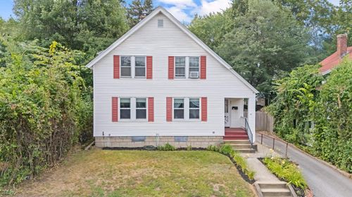 591 Lake Ave, Manchester, NH, 03103-3536 | Card Image