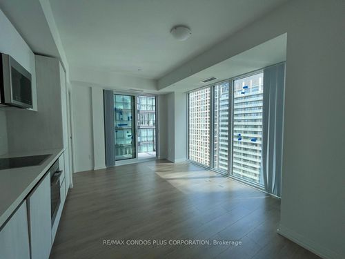 3903-8 Widmer St, Toronto, ON, M5V0W6 | Card Image