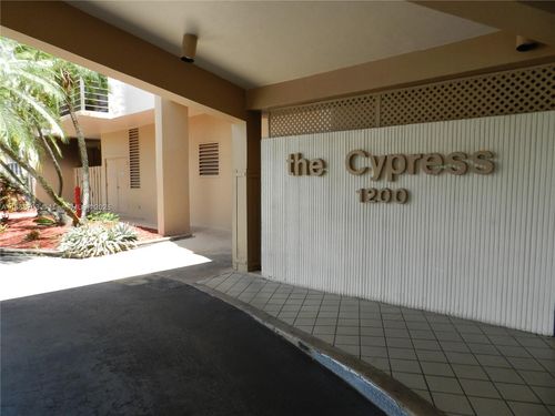 apt-509-1200 Saint Charles Pl, Pembroke Pines, FL, 33026-3332 | Card Image