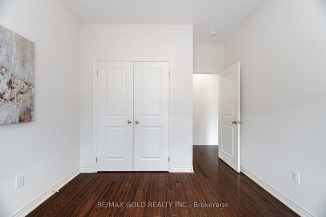 50 Block Rd, House attached with 4 bedrooms, 3 bathrooms and 1 parking in Brampton ON | Image 26