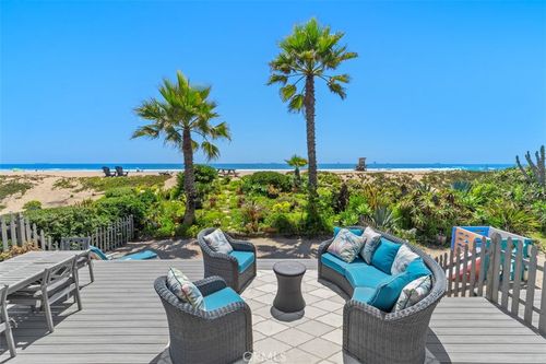 17111 S Pacific Ave, Sunset Beach, CA, 90742-2071 | Card Image