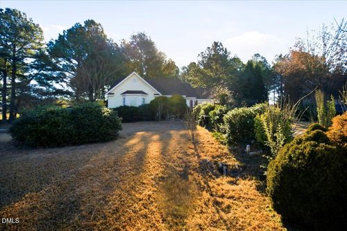 130 Stillmeadow Dr, Louisburg, NC, 27549-6452 | Card Image