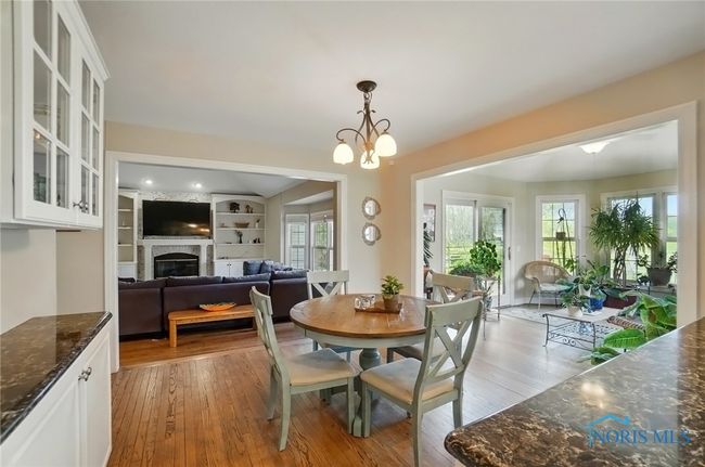 8420 Willow Glen Ct, House other with 4 bedrooms, 3 bathrooms and 2 parking in Holland OH | Image 25