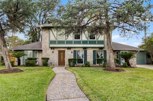 2118 Briarview Dr, Houston, TX, 77077-4326 | Card Image