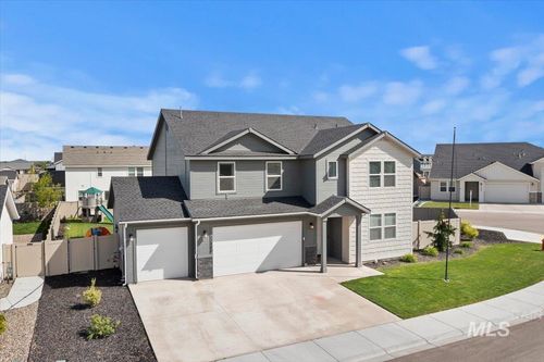 11240 Spring Falls Dr, Caldwell, ID, 83605-1092 | Card Image