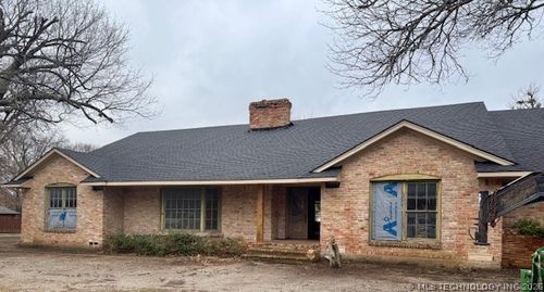 531 Sunset Dr Sw, Ardmore, OK, 73401-3257 | Card Image