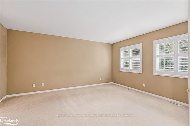 22 Westwind Dr, Condo with 4 bedrooms, 2 bathrooms and 2 parking in Collingwood ON | Image 13