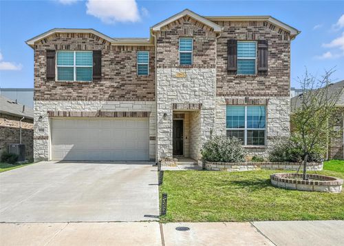 1133 Bluespire Dr, Fort Worth, TX, 76131-1772 | Card Image