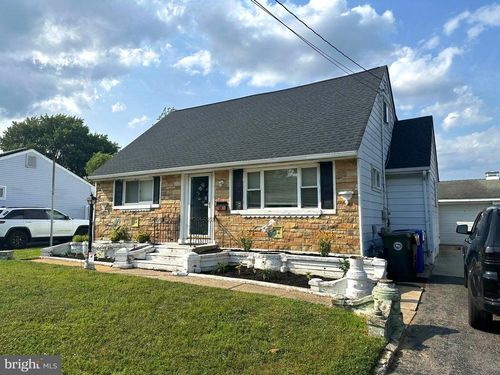 62 Hinkle Dr, BORDENTOWN, NJ, 08505-2722 | Card Image