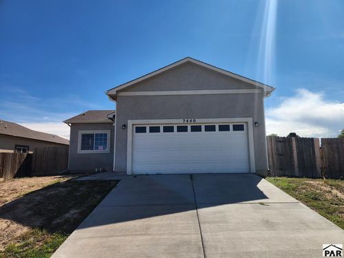 2440 W 19th St, Pueblo, CO, 81003-5122 | Card Image