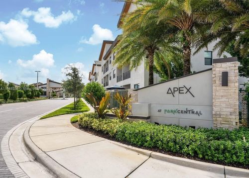 apt-4-7831 Nw 104th Ave, Doral, FL, 33178-4461 | Card Image