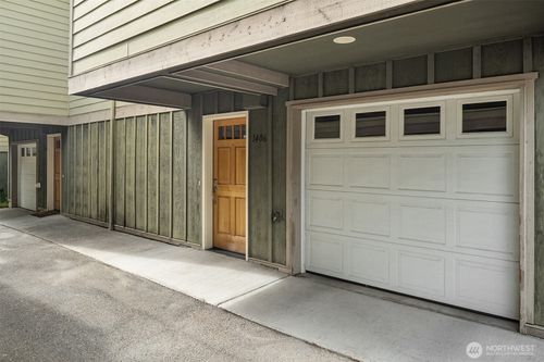 b-1406 N Northgate Way, Seattle, WA, 98133-8971 | Card Image