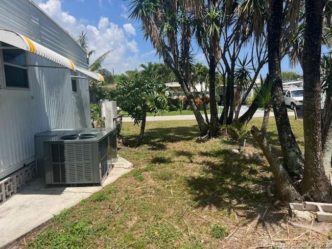 6118 N Joshua Ln, House other with 2 bedrooms, 2 bathrooms and 1 parking in Lantana FL | Image 38