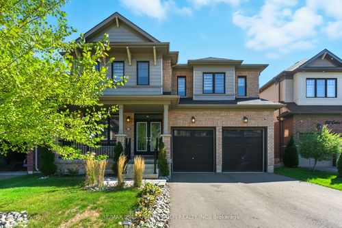 126 Cactus Cres, Stoney Creek, ON, L8J0M3 | Card Image