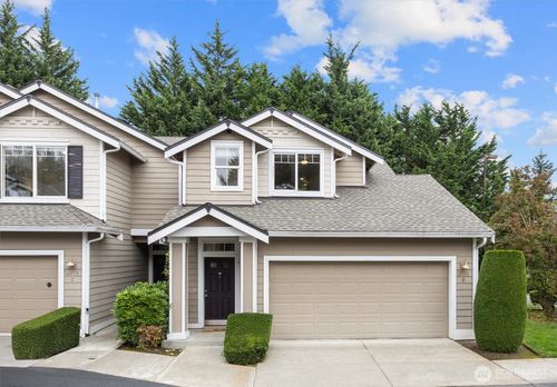 d-2715 143rd St Sw, Lynnwood, WA, 98087-4884 | Card Image
