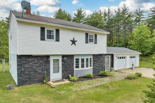 11 Gray Fox Rd, Effingham, NH, 03882-8501 | Card Image