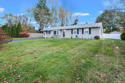 45 Lockwood Circle, House other with 3 bedrooms, 1 bathrooms and 6 parking in Swansea MA | Image 3