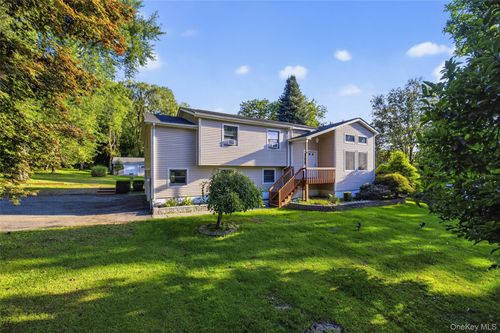 916 Route 216, Poughquag, NY, 12570-5730 | Card Image