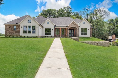 1020 Royal Lytham Ct, Cedar Hill, TX, 75104-8308 | Card Image