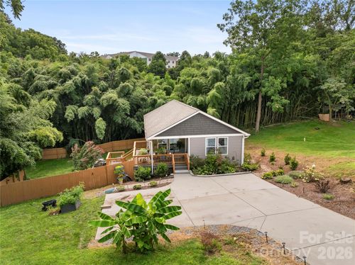 107 Forest St, Asheville, NC, 28803-1708 | Card Image