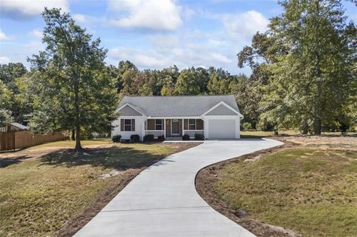 479 N Point Cir, Hartwell, GA, 30643-5012 | Card Image