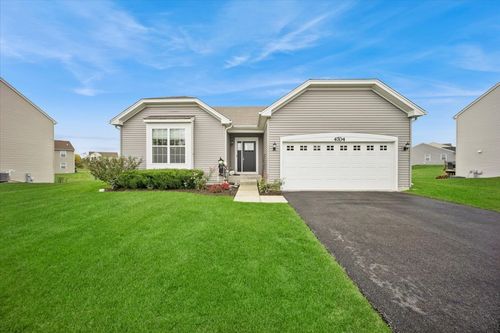 4704 Fox Trail Ct, Wonder Lake, IL, 60097-7606 | Card Image